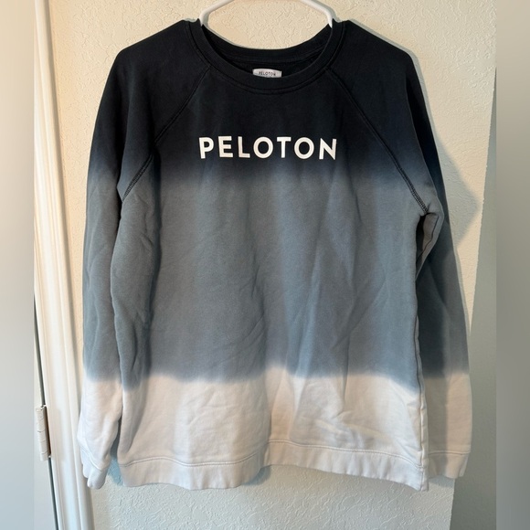 Peloton Sweatshirt Blue Gray White Ombre Crewneck Long Sleeve Size Large - Picture 2 of 9